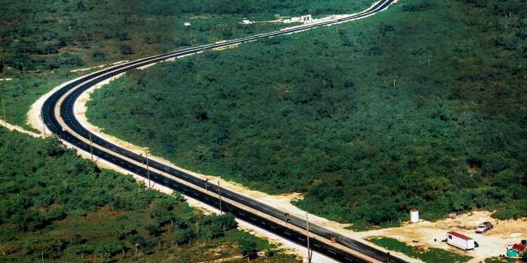 Presidente Abinader inaugura circunvalación Verón-Bávaro con una inversión de 500 millones de pesos