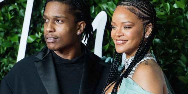 ¿Rihanna embarazada?
