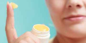 Vaselina: por qué los dermatólogos la recomiendan tanto