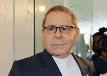 Abel Martínez expresa pesar por la muerte de monseñor Núñez Collado