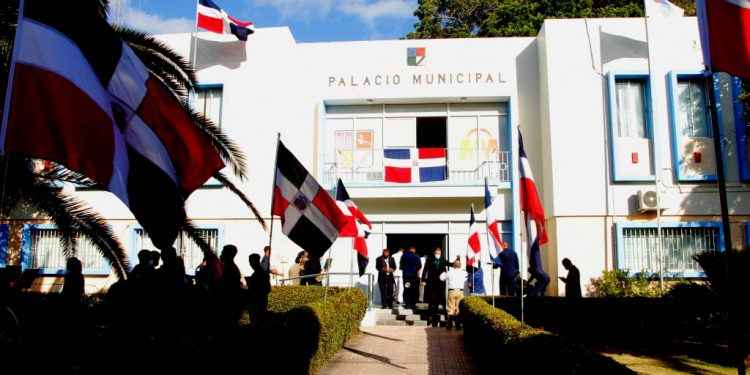 Alcaldía de Mao bien valorada con porcentaje de 81.05% de desempeño al cierre año 2021