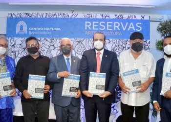 Banreservas presenta su revista Reservas, arte y cultura