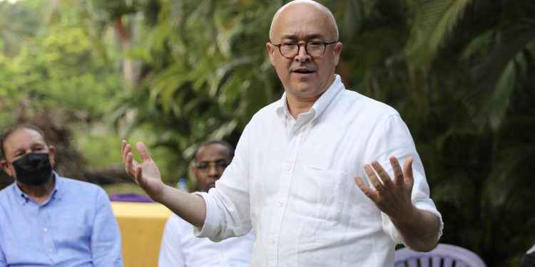 Domínguez Brito: “Es una burla a la democracia ignorar las declaraciones del ex magistrado Madera”