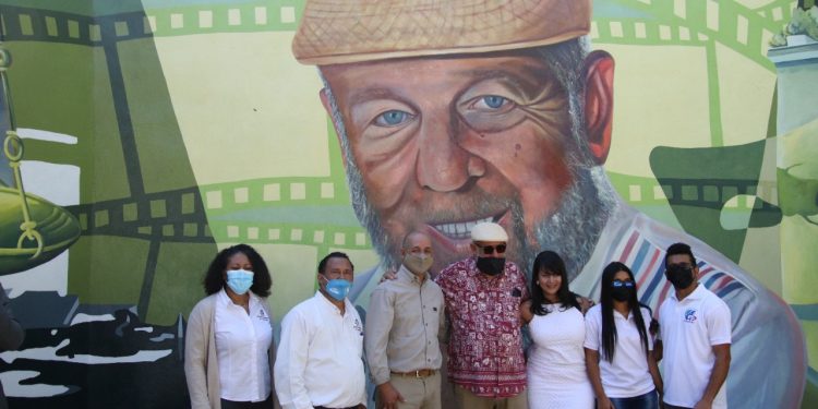 Un mural para el duende: homenaje a Freddy Ginebra