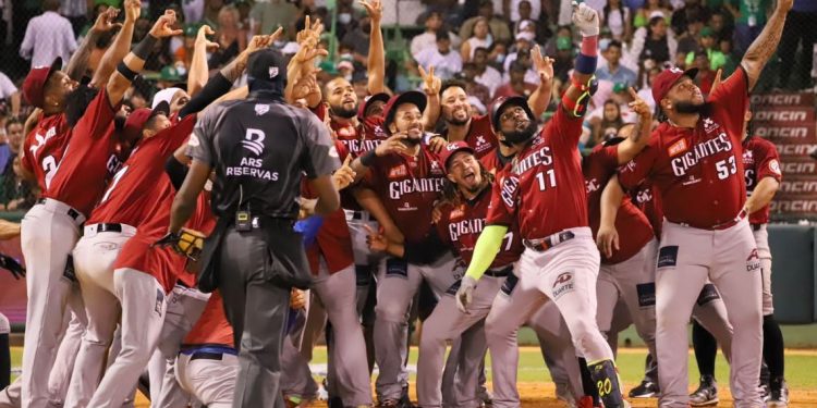 Gigantes del Cibao nuevo campeones de la pelota dominicana