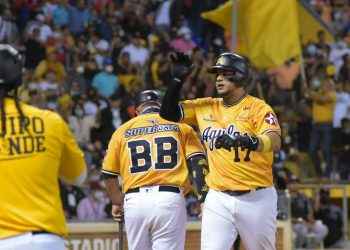 Águilas derrotan a los Gigantes con cuadrangular de Juan Lagares