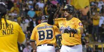 Águilas derrotan a los Gigantes con cuadrangular de Juan Lagares