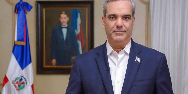 Abinader: «Mientras sea presidente del país, Punta Catalina no será privatizada»