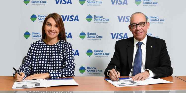 Visa y Banco Santa Cruz anuncian acuerdo para avanzar agenda de innovación de pagos digitales