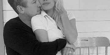 «Es un idiota»: Pamela Anderson se divorció por quinta vez tras un año casada con Dan Hayhurst
