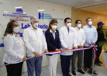 La Vicepresidenta y el ministro de Salud inauguran Unidad de Laboratorio de Patología Forense en hospital Cabral y Báez