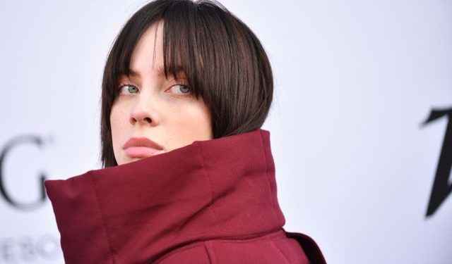 Billie Eilish fue pelirroja en secreto durante una semana, ¡y ahora tenemos foto!