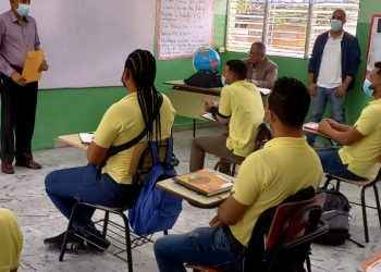 Ajenos al paro, clase dominical Minerd Prepara con buen inicio en Santiago