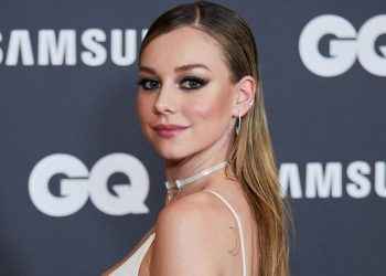 Ester Expósito celebra su cumpleaños en México entre amigos y muchas sorpresas