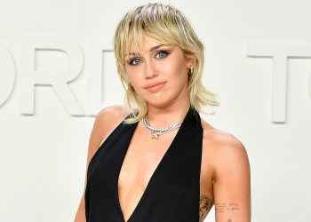 Miley Cyrus tiene nueva pareja y así la presume en redes sociales