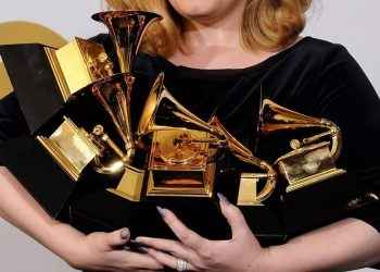 Cancelaron la ceremonia de los premios Grammy por la ola de contagios de Covid-19 en EEUU