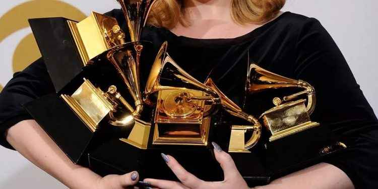 Cancelaron la ceremonia de los premios Grammy por la ola de contagios de Covid-19 en EEUU