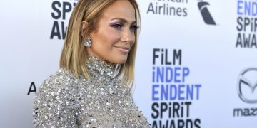 Jennifer Lopez se pasa al ‘bob’, el corte de pelo tendencia en 2022