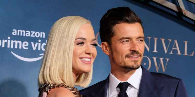 Katy Perry habla fotos desnudo que le hicieron a Orlando Bloom