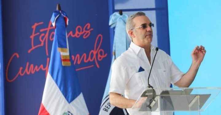 Presidente Abinader:  Si yo tuviera un Petrocaribe los combustibles estarían más baratos