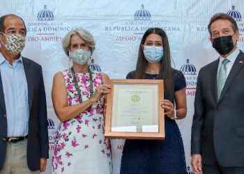 Banco Santa Cruz recibe certificación de Sostenibilidad 3Rs, mención Plata
