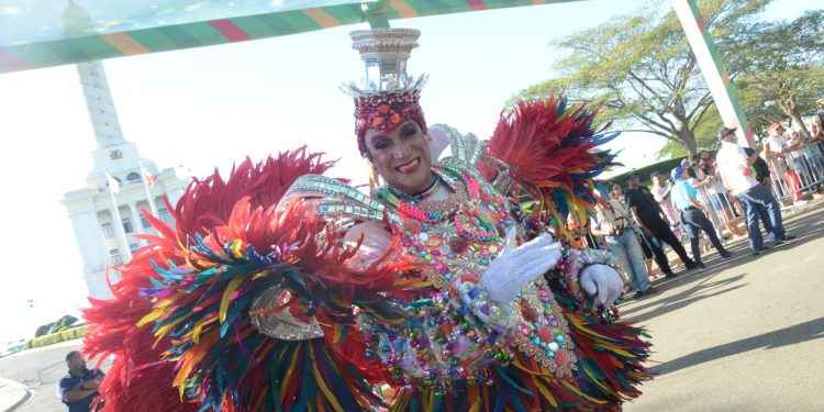 Inicia calentamiento Carnaval de Santiago 2022