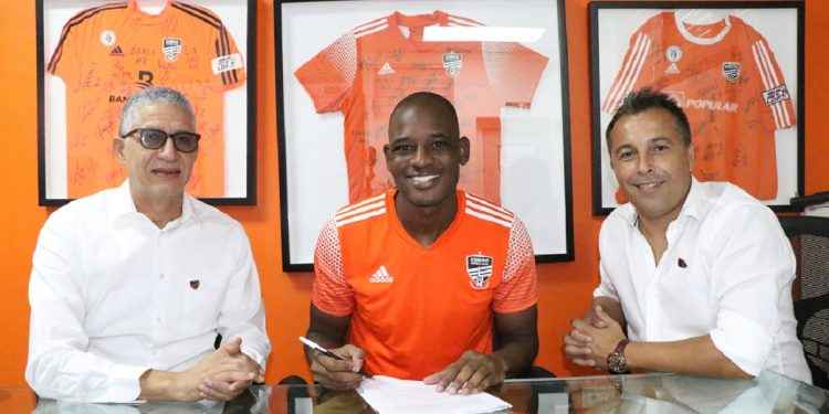 Cibao FC anuncia como refuerzo al delantero colombiano Erick Moreno