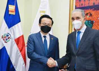 Mescyt y Embajada de China en RD estrechan relaciones de cooperación y colaboración a favor de jóvenes dominicanos