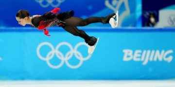 La rusa Kamila Valieva hizo historia en los Juegos Olímpicos de Invierno: se lució con un salto cuádruple nunca antes logrado en el patinaje artístico