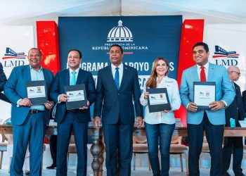 Liga Municipal inicia transferencia de 4,000 millones de pesos a gobiernos locales para aceras y contenes