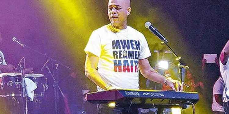 El expresidente haitiano Michel Martelly a ritmo de kompa en escenarios dominicanos