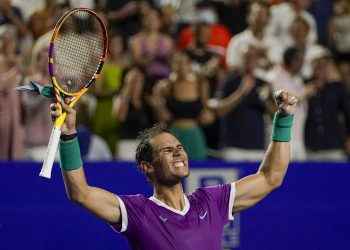 Nadal vuelve a ganar a Medvedev para entrar en la final