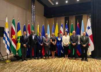 RD se compromete en Panamá a impulsar transición energética justa e inclusiva