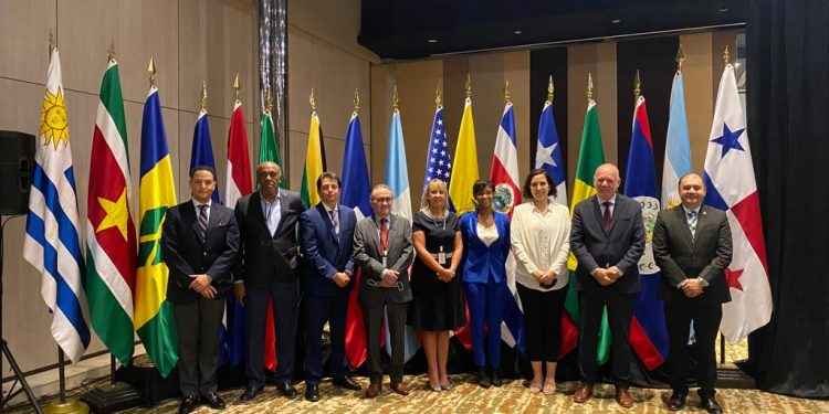 RD se compromete en Panamá a impulsar transición energética justa e inclusiva