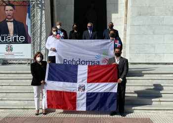Refinería Dominicana de Petróleo rindió honor a la patria en el 178 aniversario de la Independencia