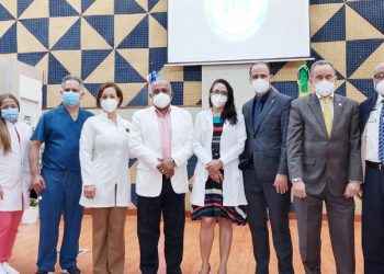 Salud Pública integra médicos residentes de UTESA en campaña de vacunación a menores de 5 a 11 años