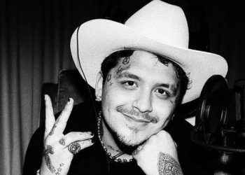 Christian Nodal cuenta qué es lo que más extrañaba de su vida como soltero