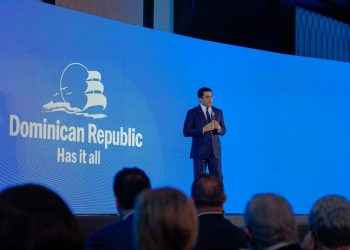 Ministro de Turismo intensifica la promoción del país en Estados Unidos