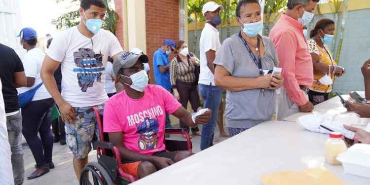 Más de tres mil personas en Herrera se benefician de jornada de inclusión social de Propeep