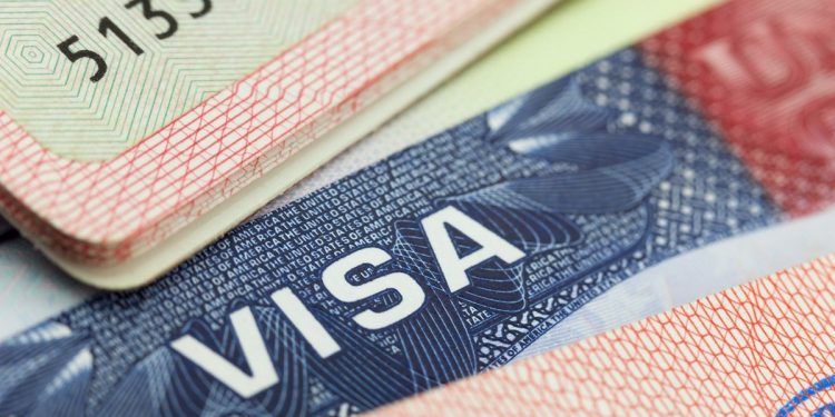 Solicitantes de cualquier tipo de visas hacia EEUU deben reportar cuentas de redes sociales