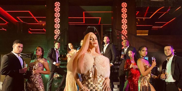 Miriam Cruz presenta videoclip del tema “Tú Ganas”
