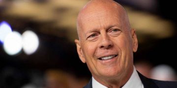 Bruce Willis se retira de la interpretación tras recibir un diagnóstico de afasia