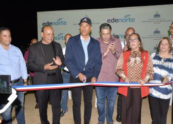 EDENORTE y Gobernación de Santiago transforman play Las Charcas en estadio iluminado