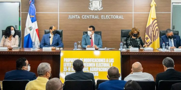 JCE no apoyará al PLD en consultas para escoger candidato presidencial