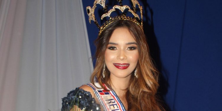 Estudiante de medicina es la nueva reina del Carnaval Dominicano 2022
