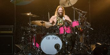Encuentran muerto a Taylor Hawkins, baterista de Foo Fighters, en un hotel de Bogotá