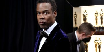 Chris Rock desconocía que esposa de Will Smith padecía de alopecia