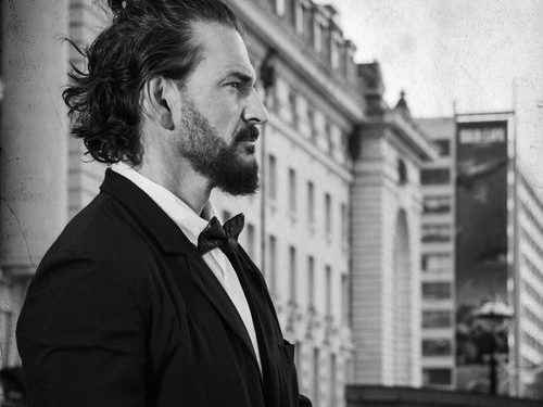 Ricardo Arjona peleará el Grammy con grandes estrellas