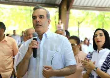 Presidente Abinader llama a los dominicanos a la prudencia en Semana Santa