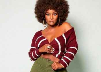 Amara La Negra defiende los nombres de sus hijas